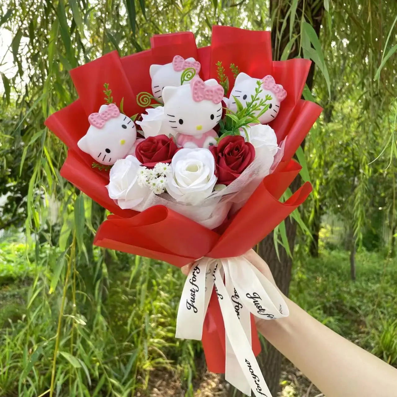 Hello Kitty Sanrio Bouquet 🩷